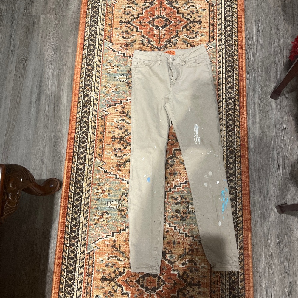 Khakis